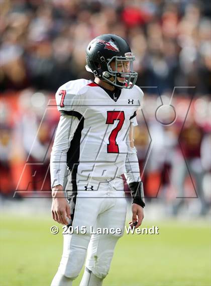 Thumbnail 2 in Loveland v Windsor (CHSAA 4A Final) photogallery.