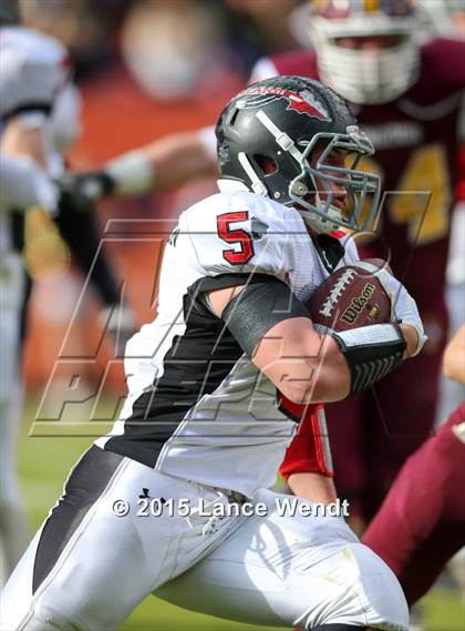 Thumbnail 2 in Loveland v Windsor (CHSAA 4A Final) photogallery.