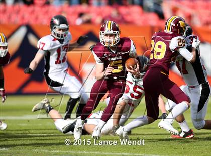 Thumbnail 2 in Loveland v Windsor (CHSAA 4A Final) photogallery.