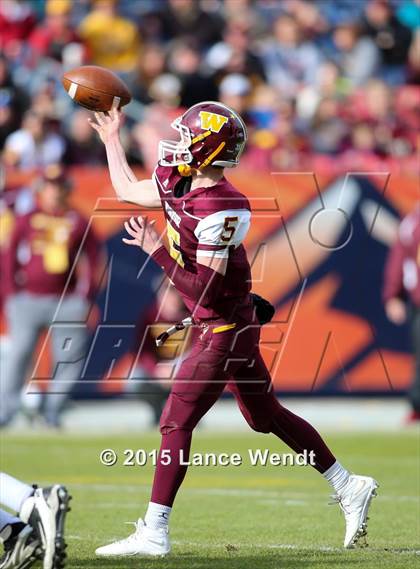 Thumbnail 3 in Loveland v Windsor (CHSAA 4A Final) photogallery.