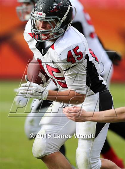 Thumbnail 2 in Loveland v Windsor (CHSAA 4A Final) photogallery.