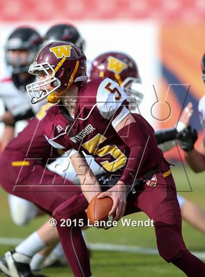 Thumbnail 2 in Loveland v Windsor (CHSAA 4A Final) photogallery.