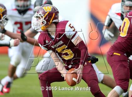 Thumbnail 3 in Loveland v Windsor (CHSAA 4A Final) photogallery.