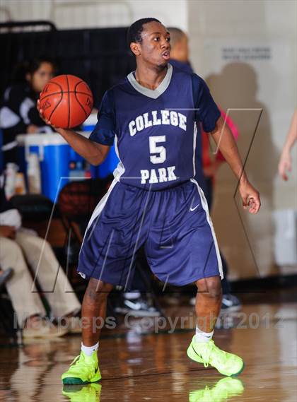 Thumbnail 2 in College Park vs. Pasadena Memorial (McDonald's Texas Invitational) photogallery.