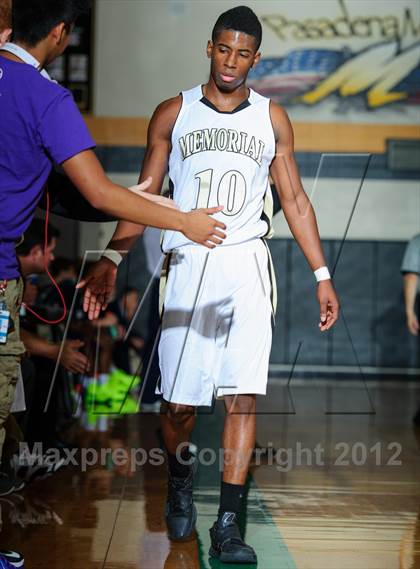 Thumbnail 3 in College Park vs. Pasadena Memorial (McDonald's Texas Invitational) photogallery.