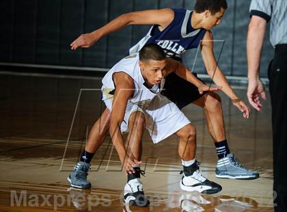 Thumbnail 2 in College Park vs. Pasadena Memorial (McDonald's Texas Invitational) photogallery.