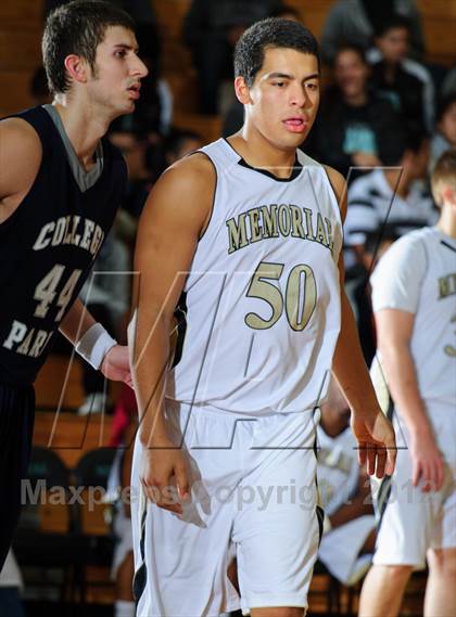 Thumbnail 1 in College Park vs. Pasadena Memorial (McDonald's Texas Invitational) photogallery.