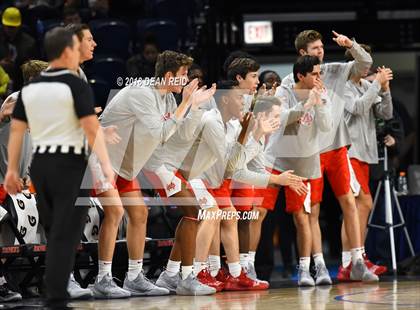Thumbnail 3 in Mater Dei vs. Whitney Young (Chicago Elite Classic) photogallery.