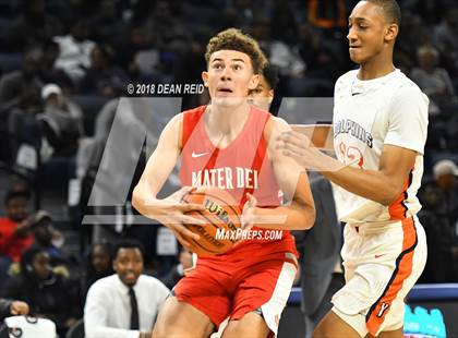 Thumbnail 1 in Mater Dei vs. Whitney Young (Chicago Elite Classic) photogallery.