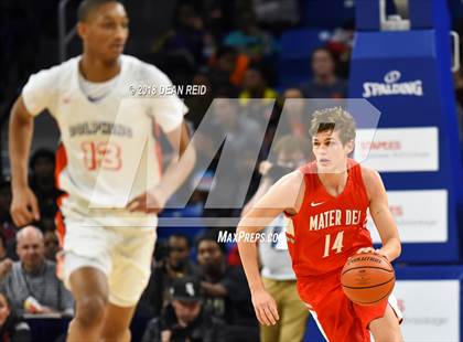 Thumbnail 3 in Mater Dei vs. Whitney Young (Chicago Elite Classic) photogallery.