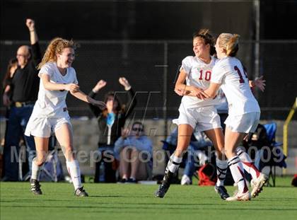 Thumbnail 3 in Marymount @ Oaks Christian (CIF SS Playoffs) photogallery.