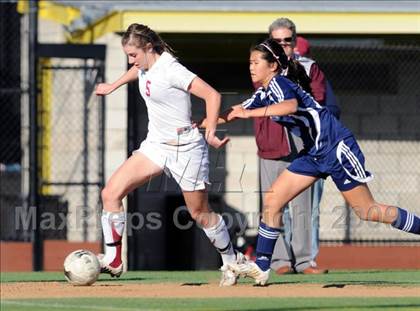 Thumbnail 1 in Marymount @ Oaks Christian (CIF SS Playoffs) photogallery.