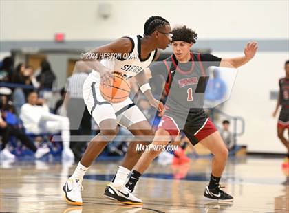 Thumbnail 1 in  St. Pius X-St. Matthias Academy vs. Sierra Canyon (Elite Invitational) photogallery.
