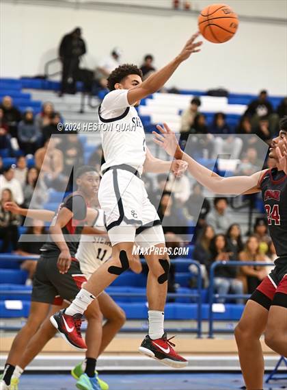 Thumbnail 1 in  St. Pius X-St. Matthias Academy vs. Sierra Canyon (Elite Invitational) photogallery.