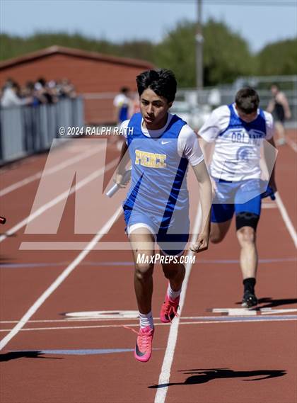 Thumbnail 3 in Corning Invitational photogallery.