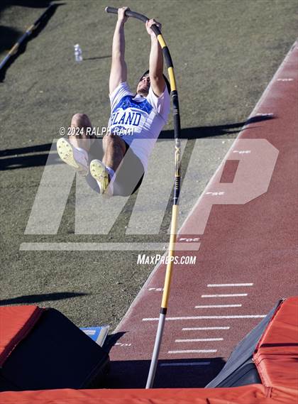 Thumbnail 1 in Corning Invitational photogallery.