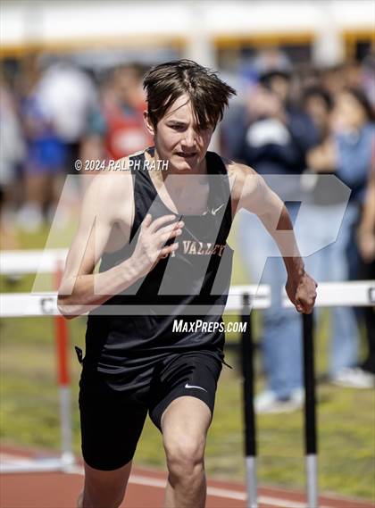 Thumbnail 2 in Corning Invitational photogallery.