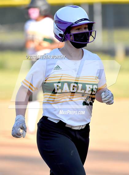 Thumbnail 2 in Enloe @ Southeast Raleigh photogallery.