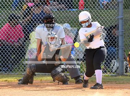 Thumbnail 2 in Enloe @ Southeast Raleigh photogallery.