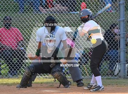 Thumbnail 2 in Enloe @ Southeast Raleigh photogallery.