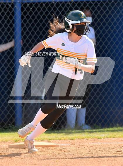 Thumbnail 3 in Enloe @ Southeast Raleigh photogallery.