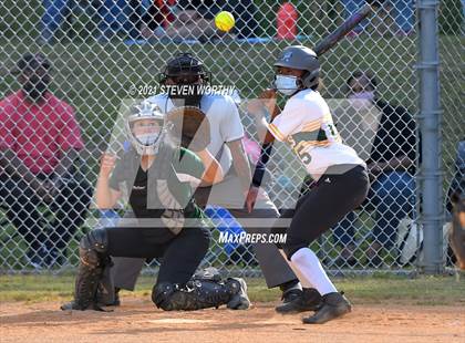 Thumbnail 2 in Enloe @ Southeast Raleigh photogallery.