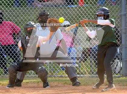 Thumbnail 2 in Enloe @ Southeast Raleigh photogallery.