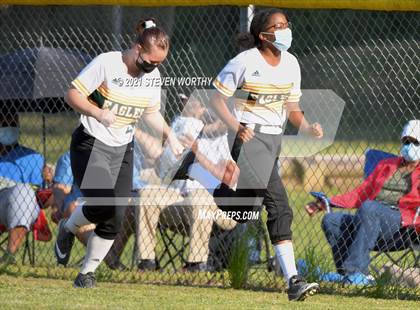 Thumbnail 2 in Enloe @ Southeast Raleigh photogallery.
