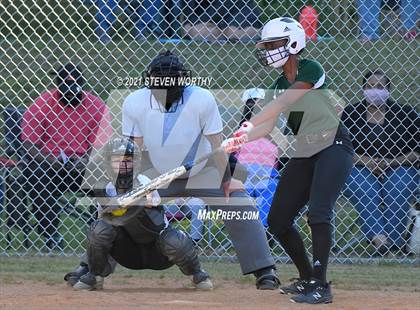 Thumbnail 1 in Enloe @ Southeast Raleigh photogallery.