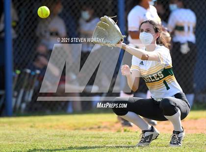 Thumbnail 3 in Enloe @ Southeast Raleigh photogallery.