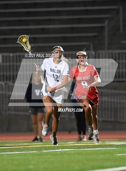 Thumbnail 3 in Valor Christian vs. Regis Jesuit (CHSAA 5A Semi-Final) photogallery.
