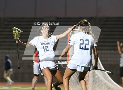 Thumbnail 3 in Valor Christian vs. Regis Jesuit (CHSAA 5A Semi-Final) photogallery.