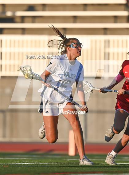 Thumbnail 1 in Valor Christian vs. Regis Jesuit (CHSAA 5A Semi-Final) photogallery.