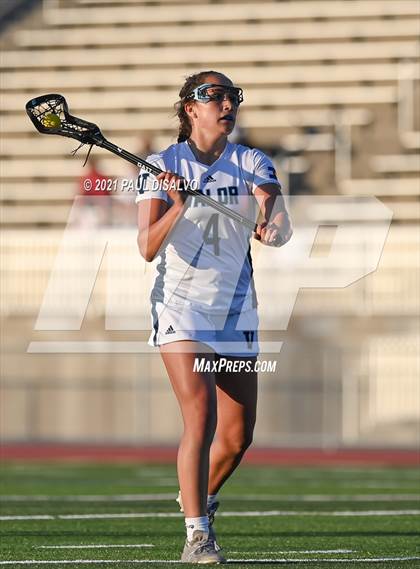 Thumbnail 3 in Valor Christian vs. Regis Jesuit (CHSAA 5A Semi-Final) photogallery.