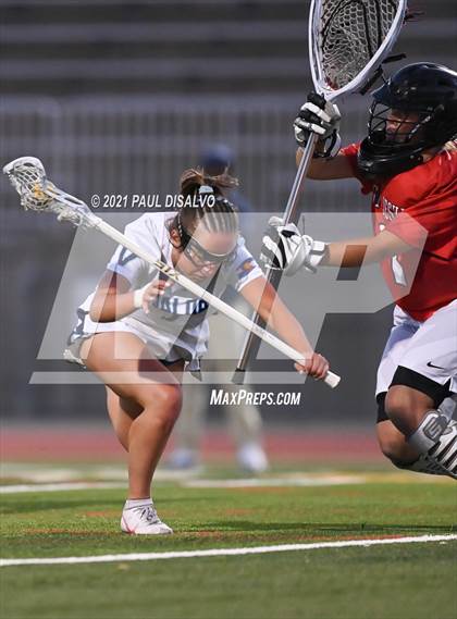 Thumbnail 3 in Valor Christian vs. Regis Jesuit (CHSAA 5A Semi-Final) photogallery.