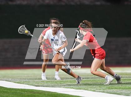 Thumbnail 3 in Valor Christian vs. Regis Jesuit (CHSAA 5A Semi-Final) photogallery.