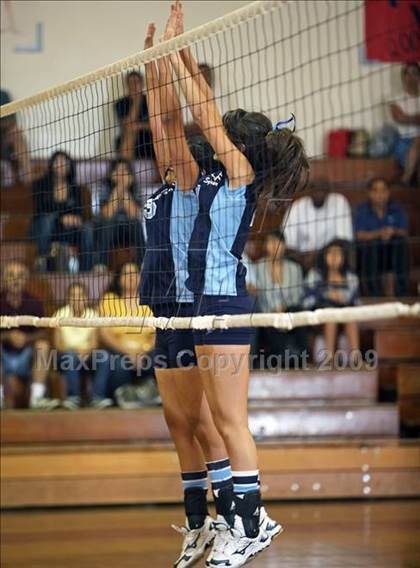 Thumbnail 2 in Sylmar @ Taft photogallery.