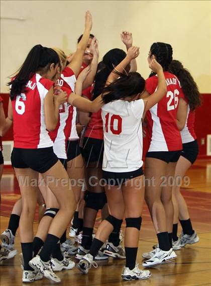 Thumbnail 3 in Sylmar @ Taft photogallery.