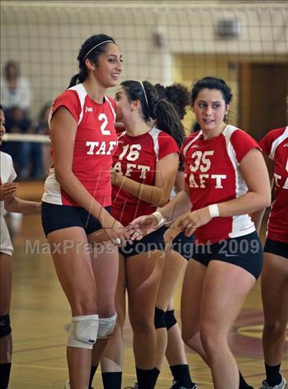 Thumbnail 1 in Sylmar @ Taft photogallery.