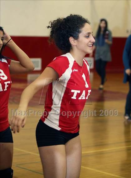 Thumbnail 3 in Sylmar @ Taft photogallery.