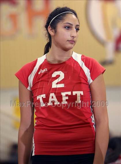 Thumbnail 1 in Sylmar @ Taft photogallery.