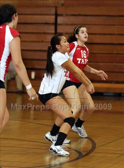 Thumbnail 2 in Sylmar @ Taft photogallery.