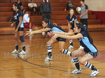 Thumbnail 1 in Sylmar @ Taft photogallery.