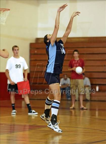 Thumbnail 2 in Sylmar @ Taft photogallery.