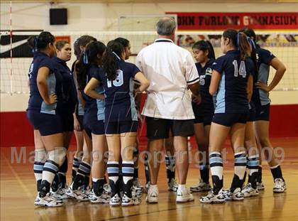 Thumbnail 1 in Sylmar @ Taft photogallery.
