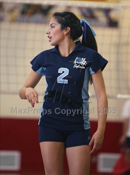Thumbnail 3 in Sylmar @ Taft photogallery.