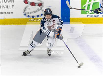 Thumbnail 2 in Powers Catholic vs  University of Detroit Jesuit (MHSAA Division 2 State Semifinal) photogallery.