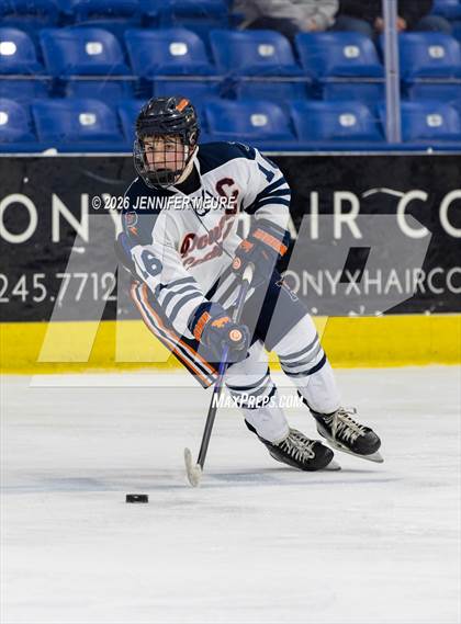 Thumbnail 3 in Powers Catholic vs  University of Detroit Jesuit (MHSAA Division 2 State Semifinal) photogallery.