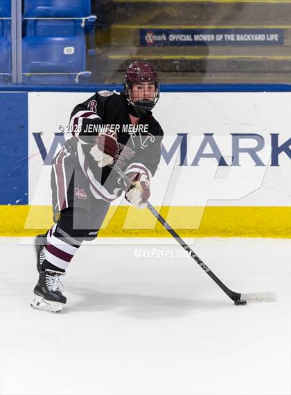 Thumbnail 3 in Powers Catholic vs  University of Detroit Jesuit (MHSAA Division 2 State Semifinal) photogallery.