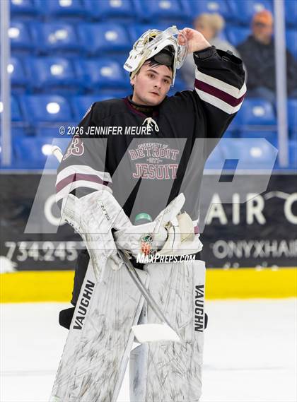 Thumbnail 2 in Powers Catholic vs  University of Detroit Jesuit (MHSAA Division 2 State Semifinal) photogallery.